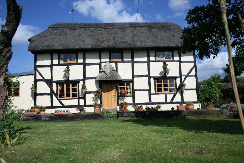 The Cobblers Bed And Breakfast Bishampton Exterior photo